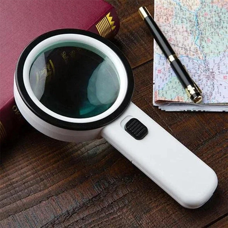 Loupe 30x LED — Chaque Détail en Pleine Lumière
