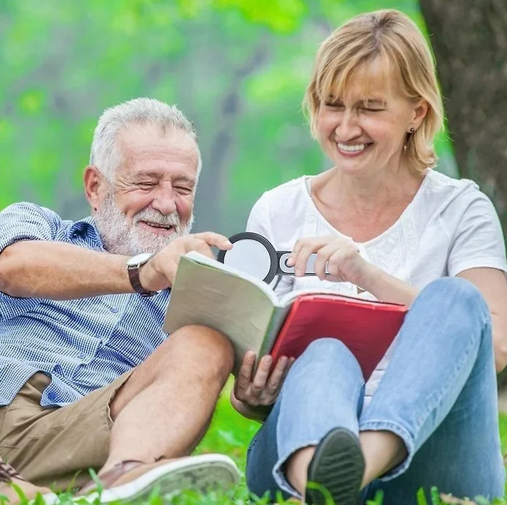 Loupe 30x Seniors — Relisez Confortablement